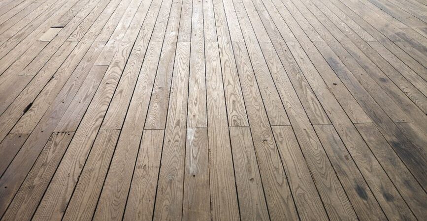Plancher de bois franc au Québec en 2026 : guide complet, coûts et conseils d’experts