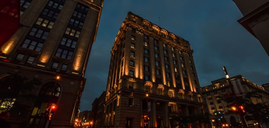Éclairage DEL au Québec en 2026 : guide complet, coûts et économies d’énergie