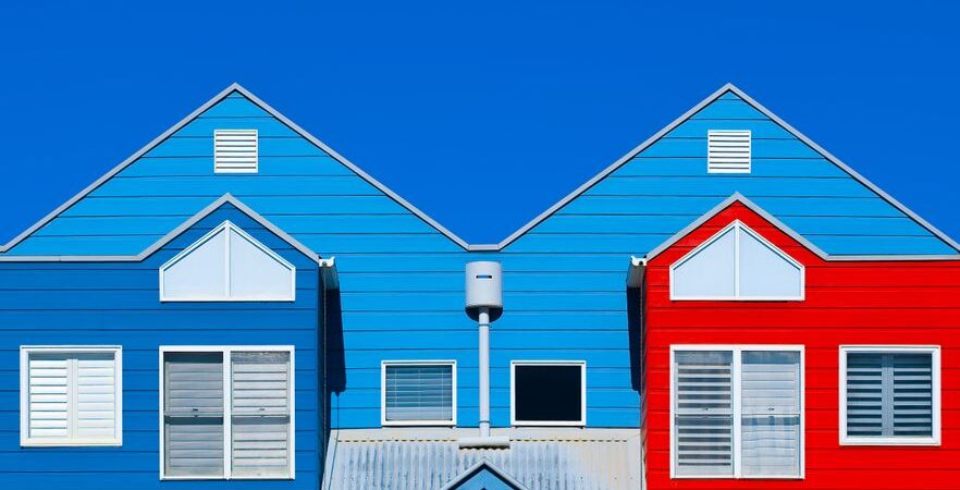 Peinture extérieure au Québec en 2026 : guide complet, coûts et conseils d’experts pour un fini durable