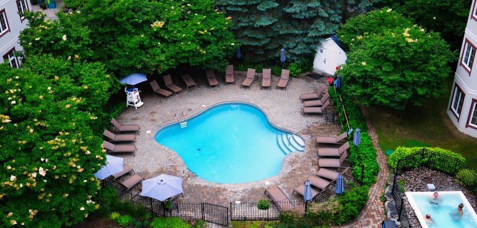 Piscine creusée au Québec en 2026 : guide complet, coûts et conseils d’experts