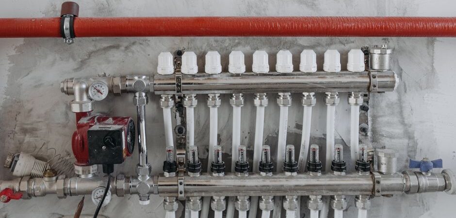 Chauffage radiant au Québec en 2026 : guide complet, coûts et conseils d&rsquo;experts pour un confort optimal
